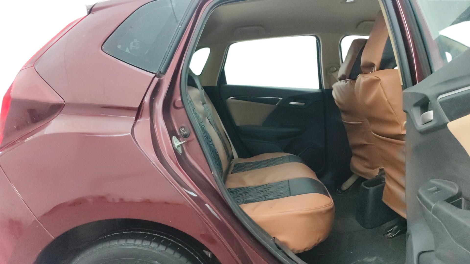 camera-Right-Side-Rear-Door-Cabin
