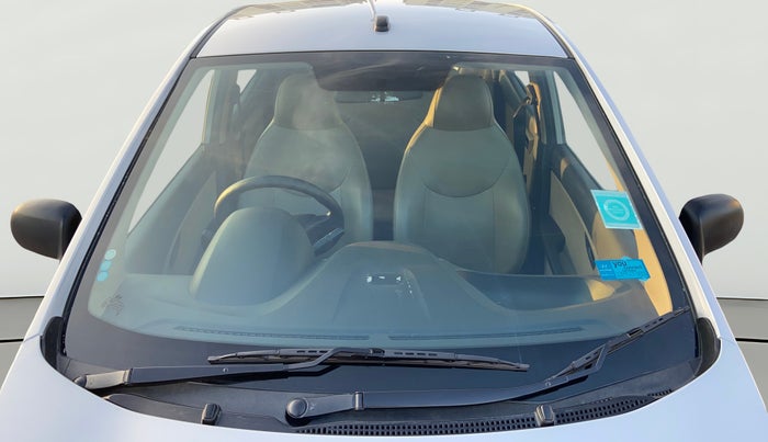 2018 Hyundai Eon ERA +, Petrol, Manual, 33,667 km, Front Windshield