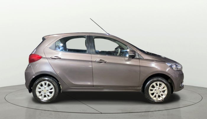 2018 Tata Tiago XZ PETROL, Petrol, Manual, 13,866 km, Right Side View