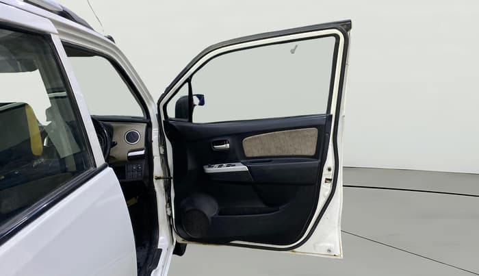 2014 Maruti Wagon R 1.0 VXI, Petrol, Manual, 1,25,276 km, RHS Front Door