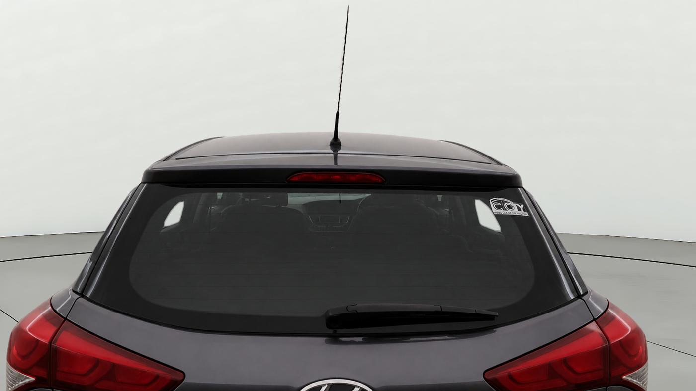 2016 Hyundai Elite i20 ASTA 1.2, Petrol, Manual, 1,03,459 km, Rear Windshield