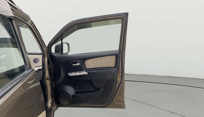 2013 Maruti Wagon R 1.0 VXI, Petrol, Manual, 51,752 km, RHS Front Door