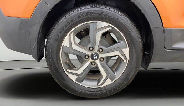 2018 Hyundai Creta SX AT 1.6 PETROL, Petrol, Automatic, 1,24,513 km, Right Rear Wheel