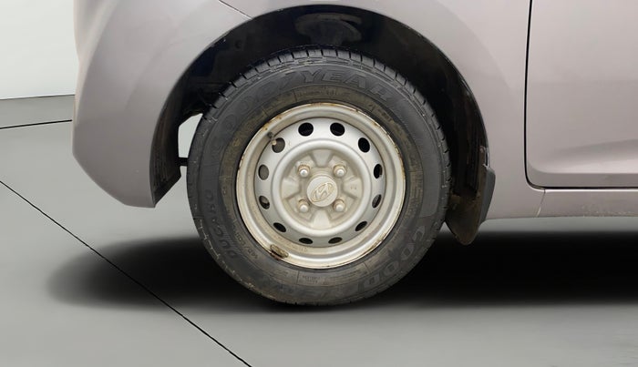 2013 Hyundai Eon ERA +, Petrol, Manual, 28,625 km, Left Front Wheel