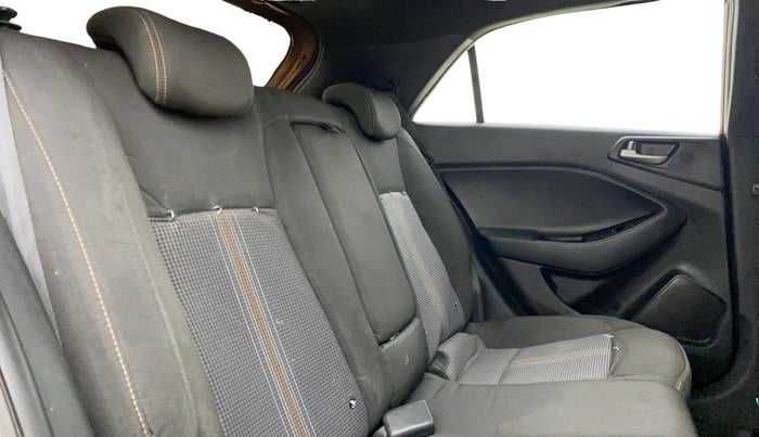 2018 Hyundai i20 Active 1.2 SX, Petrol, Manual, 54,451 km, Right Side Rear Door Cabin