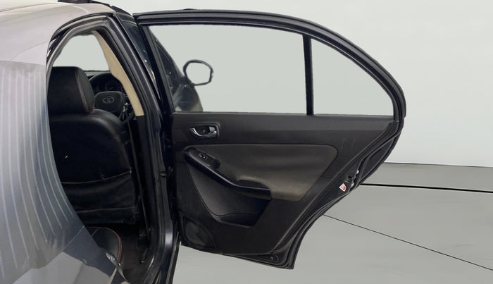 2015 Tata Bolt XT QUADRAJET, Diesel, Manual, 1,16,007 km, RHS Rear Door