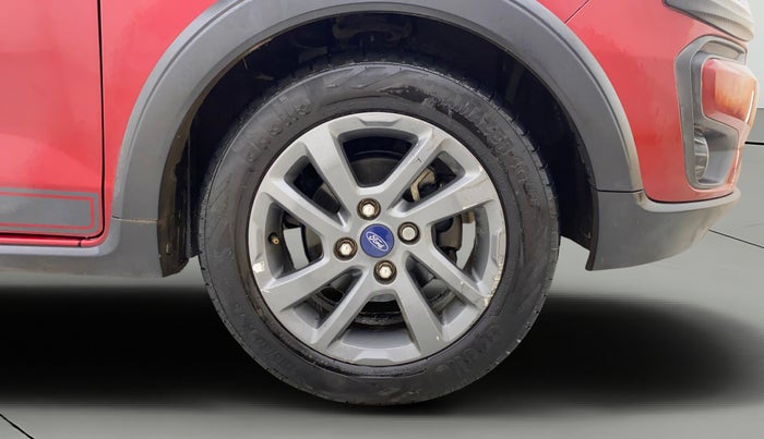 2020 Ford FREESTYLE TITANIUM PLUS 1.5 DIESEL, Diesel, Manual, 53,504 km, Right Front Wheel