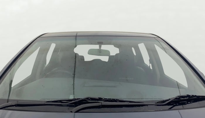 2020 Mahindra MARAZZO M2 8 STR, Diesel, Manual, 74,713 km, Front Windshield