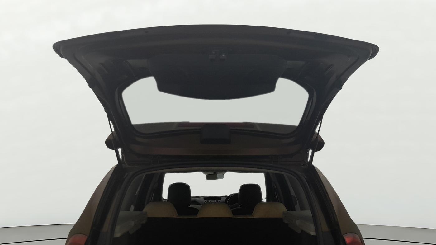 2013 Renault Duster 85 PS RXE DIESEL, Diesel, Manual, 95,050 km, Boot Door Open