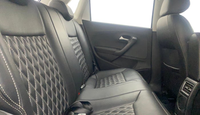 2017 Volkswagen Polo HIGHLINE1.2L, Petrol, Manual, 53,792 km, Right Side Rear Door Cabin