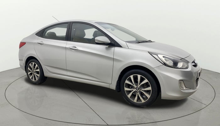 2014 Hyundai Verna FLUIDIC 1.6 VTVT SX, Petrol, Manual, 81,762 km, Right Front Diagonal
