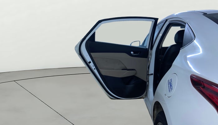 2019 Hyundai Verna 1.6 VTVT SX, Petrol, Manual, 73,350 km, LHS Rear Door