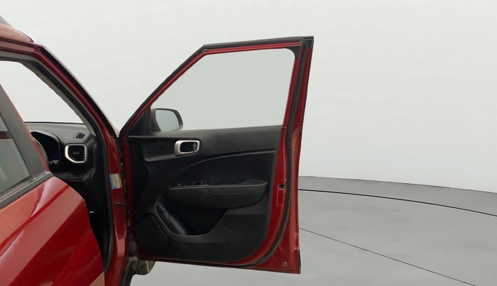 2019 Hyundai VENUE S 1.2, Petrol, Manual, 46,131 km, RHS Front Door