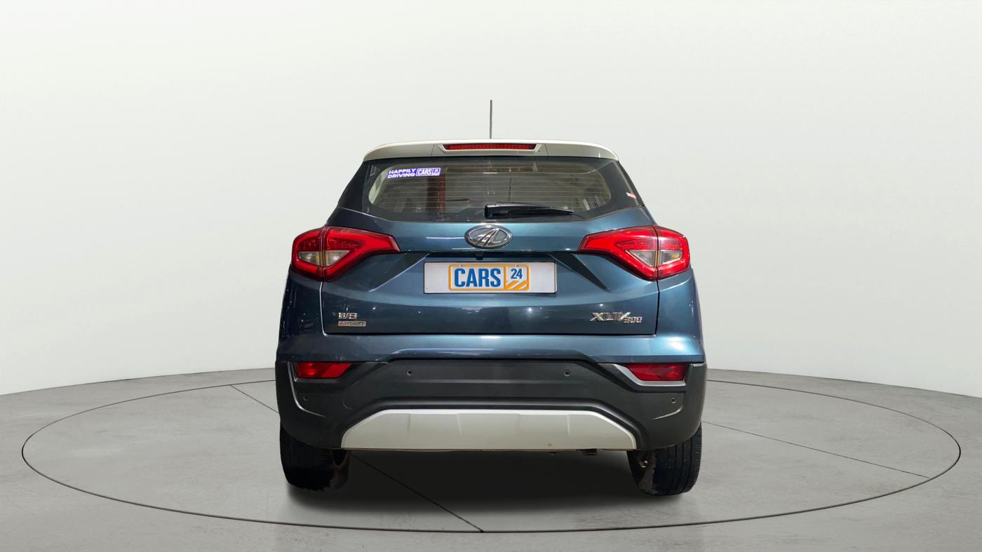 2021 Mahindra XUV300 W8 (O) 1.5 DIESEL AMT DUAL TONE, Diesel, Automatic, 43,432 km, Back/Rear