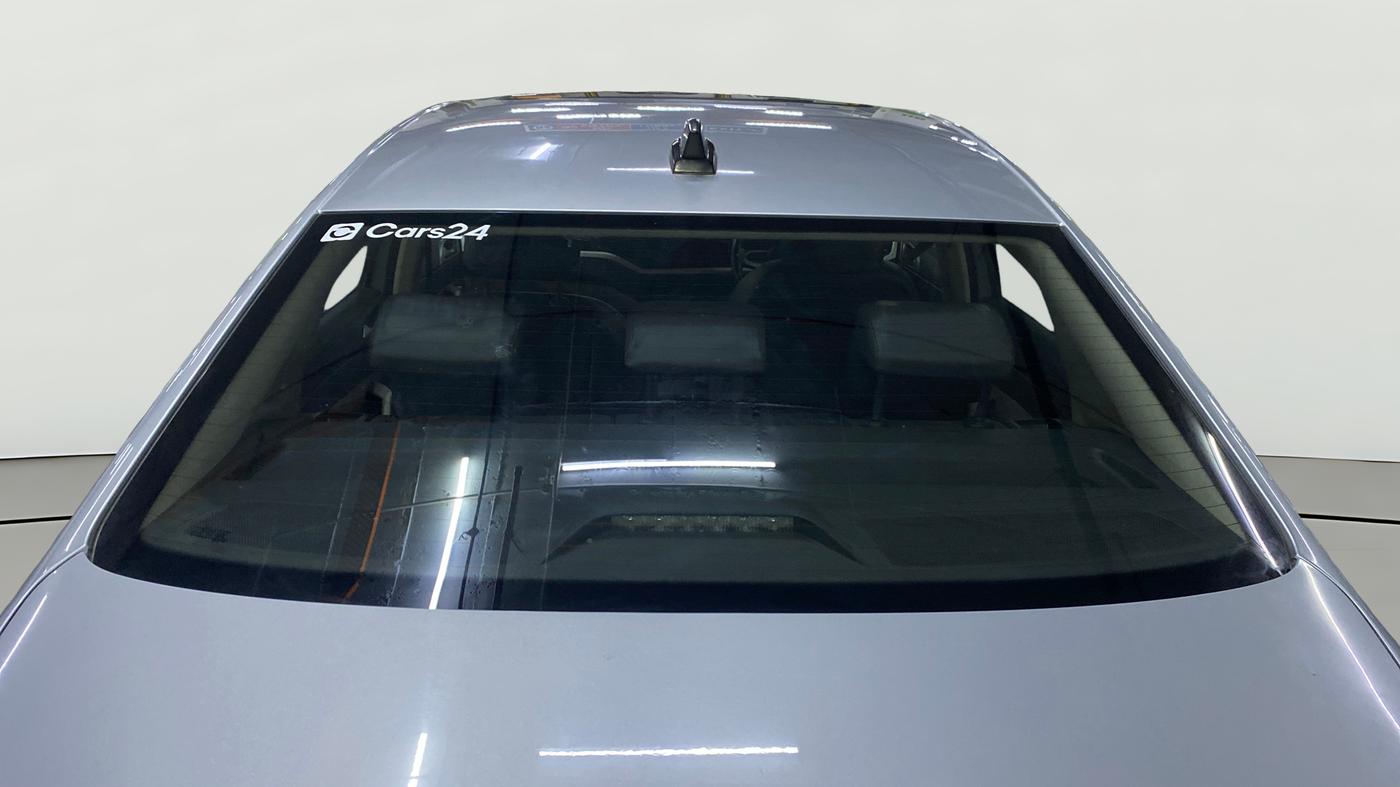 2022 Volkswagen VIRTUS TOPLINE TSI 1.0 MT, Petrol, Manual, 49,706 km, Rear Windshield