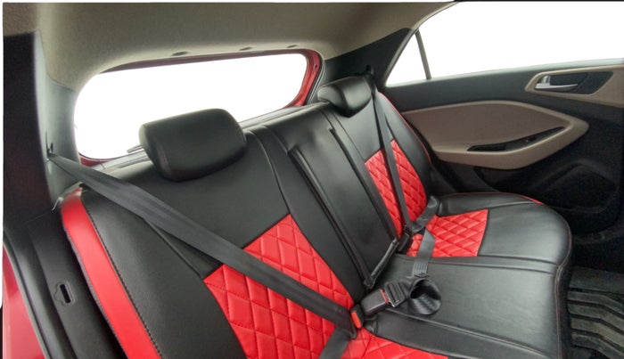 2019 Hyundai Elite i20 ASTA (O) CVT, Petrol, Automatic, 33,108 km, Right Side Rear Door Cabin