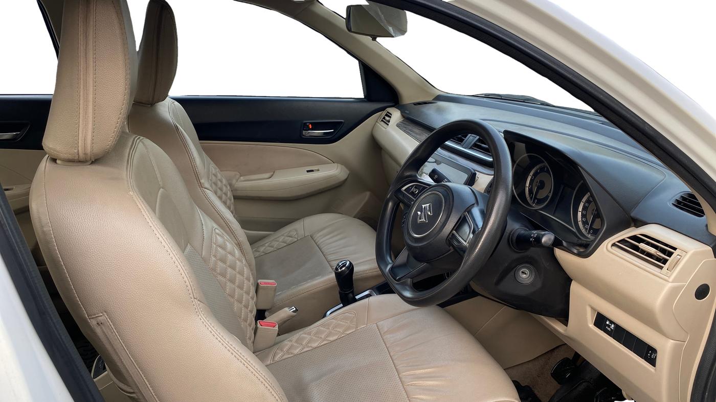 2022 Maruti Dzire VXI CNG, CNG, Manual, 77,499 km, Right Side Front Door Cabin