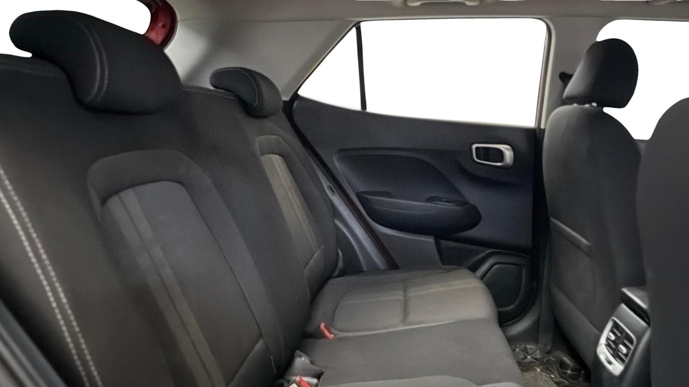 2021 Hyundai VENUE SX PLUS 1.0 TURBO DCT, Petrol, Automatic, 26,008 km, Right Side Rear Door Cabin