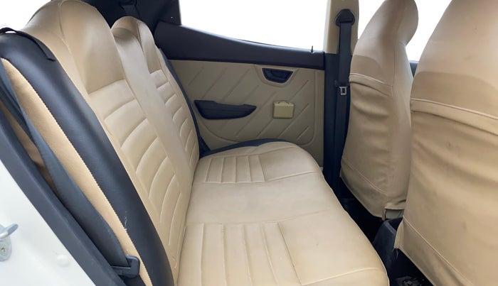 2018 Hyundai Eon D-LITE+, Petrol, Manual, 27,764 km, Right Side Rear Door Cabin