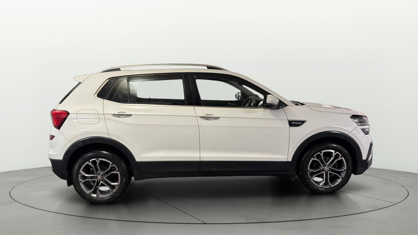 2021 Skoda KUSHAQ STYLE 1.0L TSI AT, Petrol, Automatic, 59,718 km, Right Side View