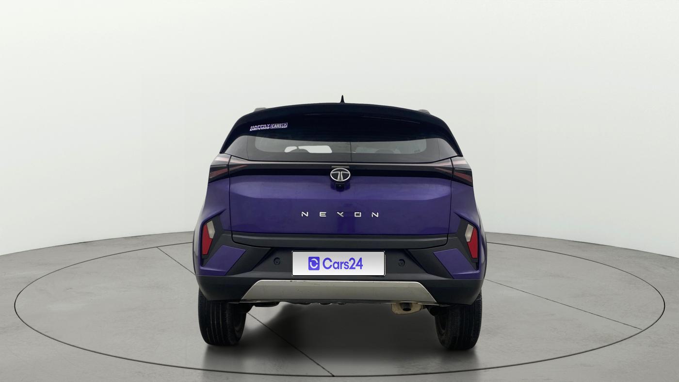2023 Tata NEXON FEARLESS PURPLE + SUNROOF DUAL TONE 1.2 PETROL, Petrol, Manual, 26,036 km, Back/Rear