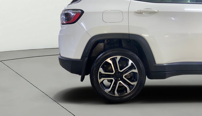 2021 Jeep Compass LIMITED (O) 2.0 DIESEL 4X4 AT, Diesel, Automatic, 1,09,401 km, Right Rear Wheel