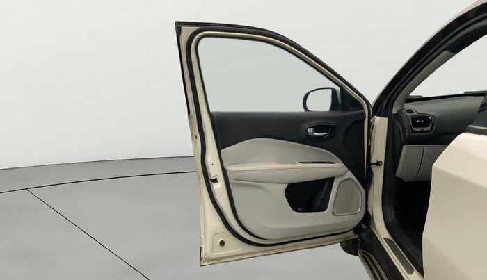 2018 Jeep Compass LIMITED (O) 2.0 DIESEL, Diesel, Manual, 85,932 km, LHS Front Door