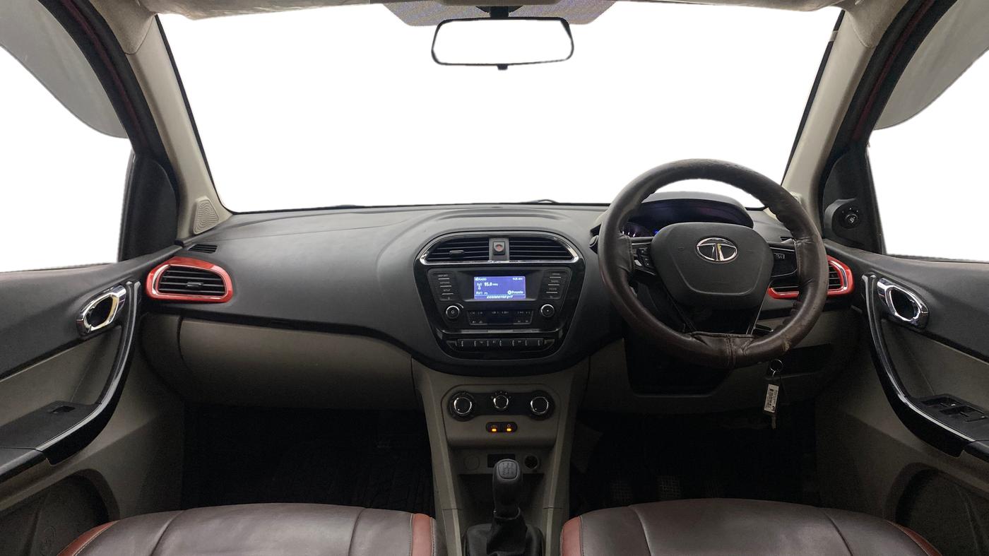 2019 Tata Tiago XZ PETROL, Petrol, Manual, 1,29,901 km, Dashboard