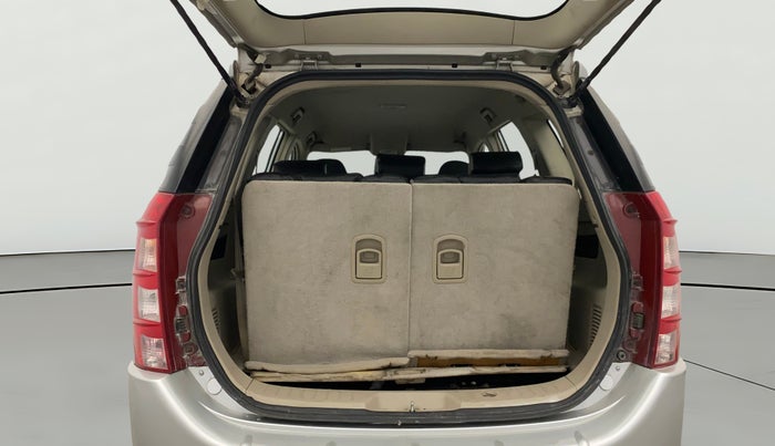 2016 Mahindra XUV500 W4 1.99, Diesel, Manual, 61,726 km, Boot Open Zoomed View