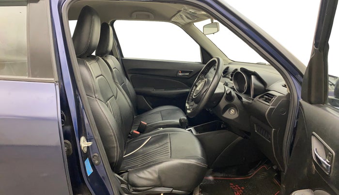 2018 Maruti Swift VXI AMT, Petrol, Automatic, 59,610 km, Right Side Front Door Cabin