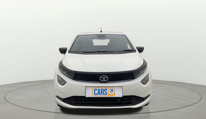 2021 Tata ALTROZ XZ PETROL, Petrol, Manual, 25,688 km, Front