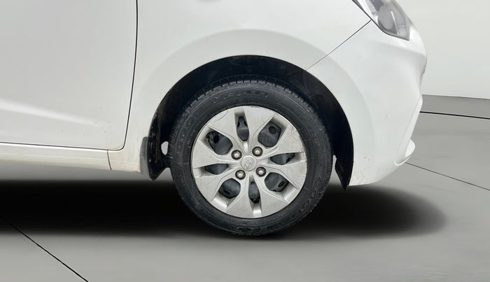 2019 Hyundai Xcent S 1.2, Petrol, Manual, 31,094 km, Right Front Wheel