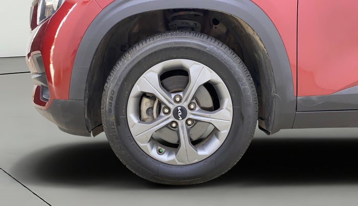 2021 KIA SELTOS HTK PLUS AT 1.5 DIESEL, Diesel, Automatic, 74,425 km, Left Front Wheel