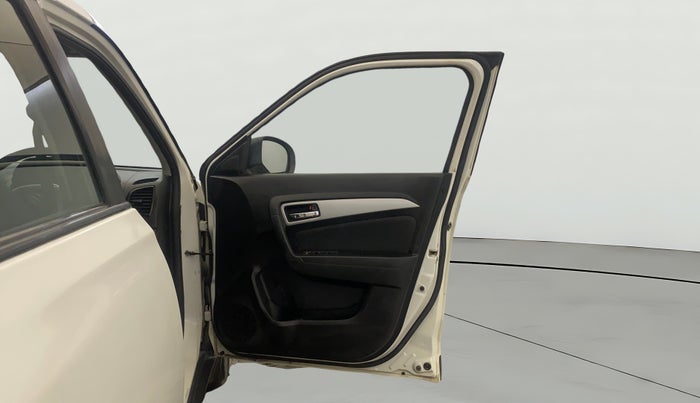 2021 Maruti Vitara Brezza ZXI, Petrol, Manual, 43,887 km, RHS Front Door