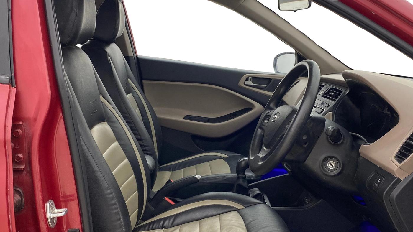 2016 Hyundai Elite i20 MAGNA 1.2, Petrol, Manual, 35,710 km, Right Side Front Door Cabin