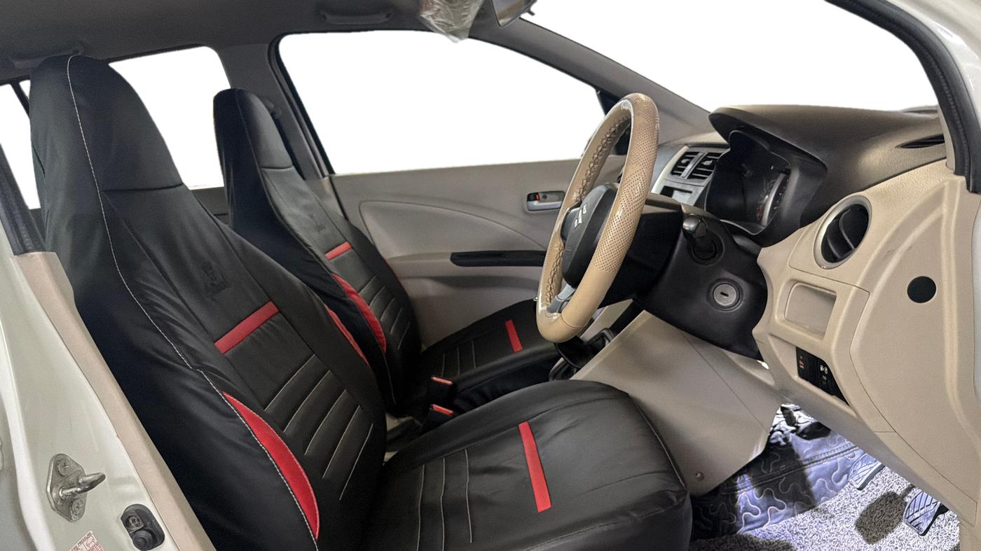 2021 Maruti Celerio VXI CNG, CNG, Manual, 71,580 km, Right Side Front Door Cabin