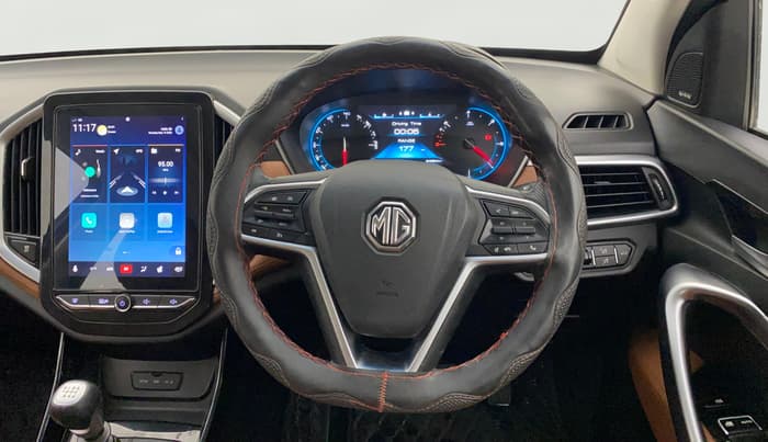 2020 MG HECTOR PLUS SHARP 2.0 DIESEL TURBO MT 6-STR, Diesel, Manual, 54,686 km, Steering Wheel Close Up