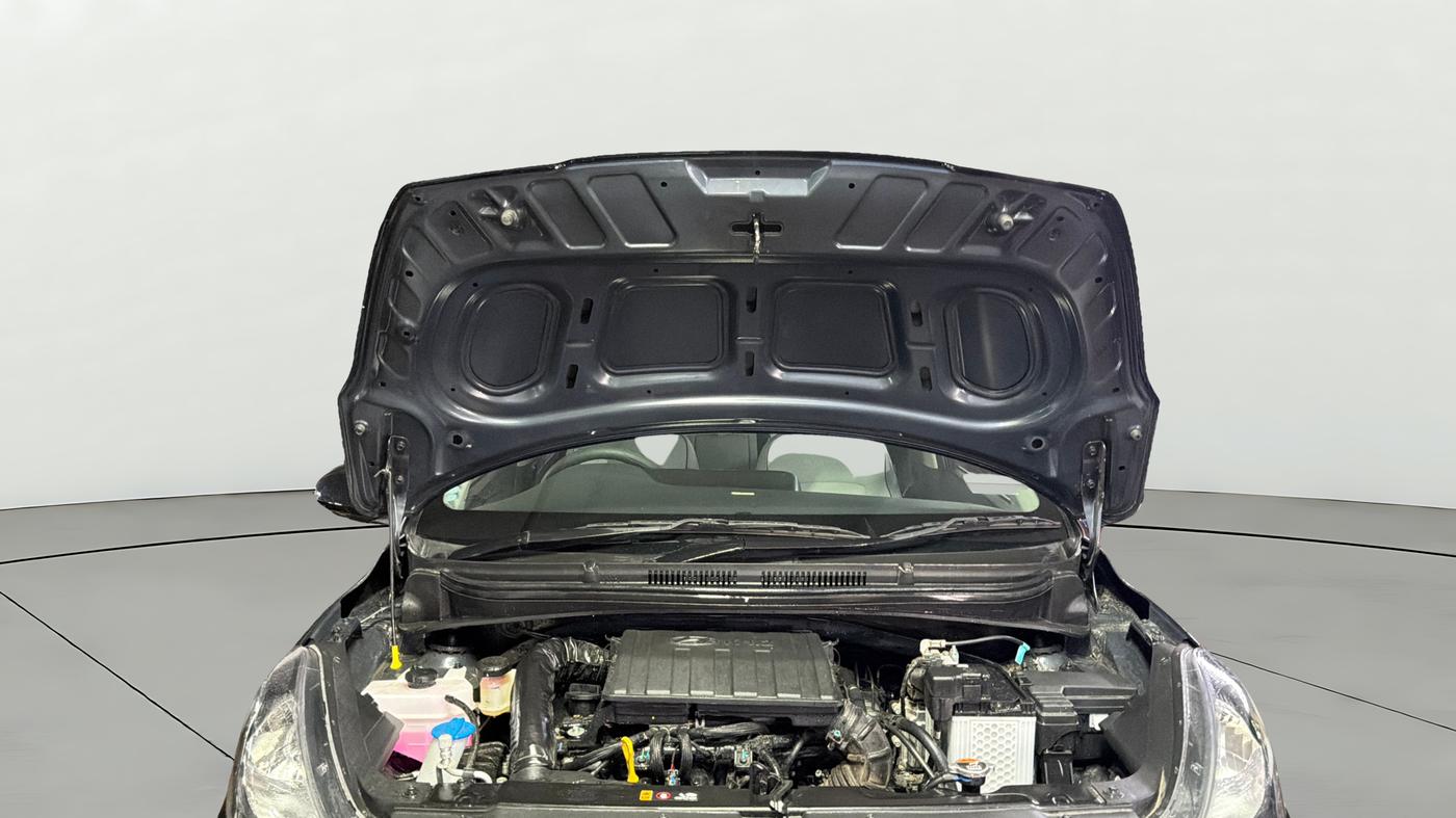 2026 Hyundai AURA S 1.2 CNG, CNG, Manual, 591 km, Open Bonet