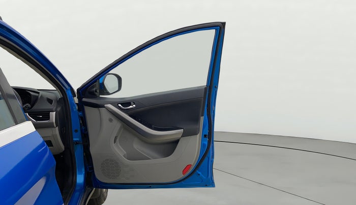 2018 Tata NEXON XZ PLUS PETROL, Petrol, Manual, 51,151 km, RHS Front Door