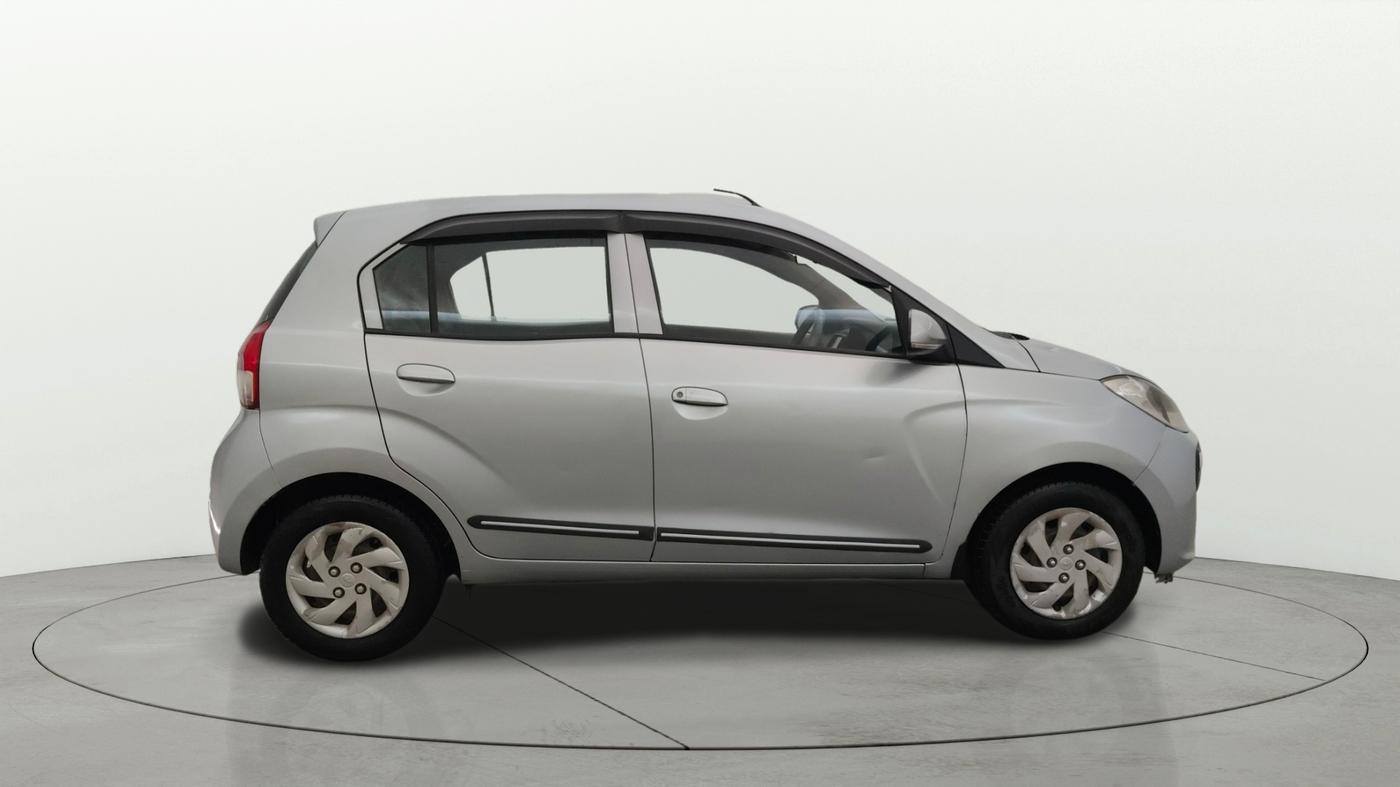 2019 Hyundai NEW SANTRO SPORTZ CNG, CNG, Manual, 99,995 km, Right Side View