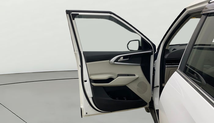 2022 KIA CARENS PRESTIGE PLUS 1.5 DIESEL 7 STR, Diesel, Manual, 40,230 km, LHS Front Door