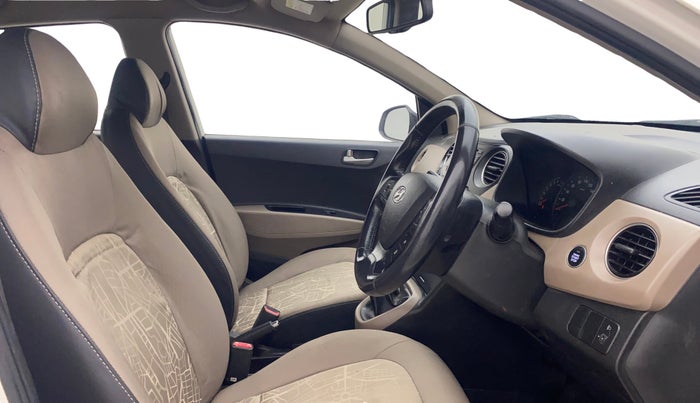 2014 Hyundai Xcent SX 1.2 (O), Petrol, Manual, 45,871 km, Right Side Front Door Cabin