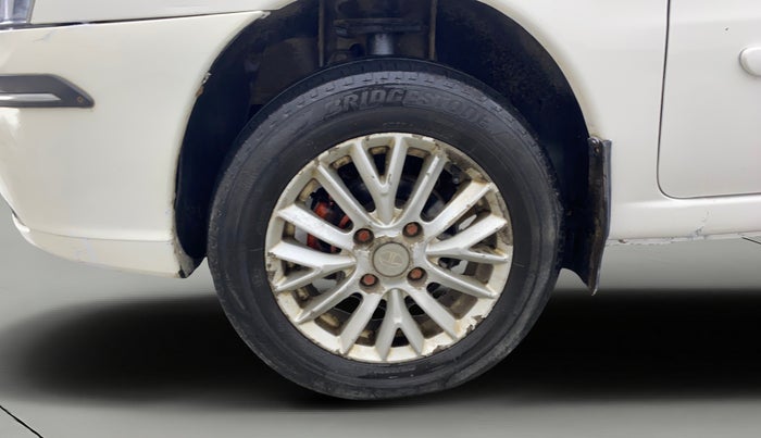 2013 Tata Indigo ECS VX CR4, Diesel, Manual, 98,911 km, Left Front Wheel