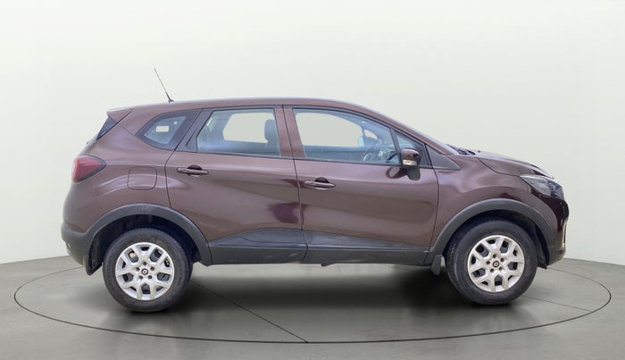 2018 Renault Captur RXE PETROL, Petrol, Manual, 43,316 km, Right Side View