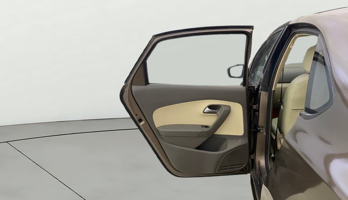 2015 Volkswagen Vento COMFORTLINE 1.6, Petrol, Manual, 1,08,963 km, LHS Rear Door