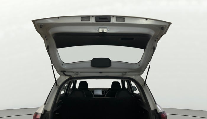 2022 Hyundai VENUE S 1.2, Petrol, Manual, 39,560 km, Boot Door Open