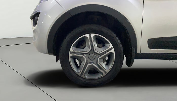 2018 Tata NEXON XT DIESEL, Diesel, Manual, 70,648 km, Left Front Wheel