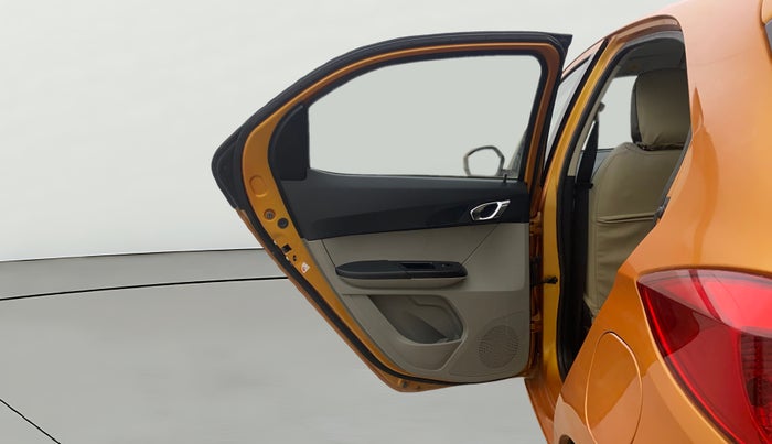 2017 Tata Tiago XZ PETROL, Petrol, Manual, 54,723 km, LHS Rear Door