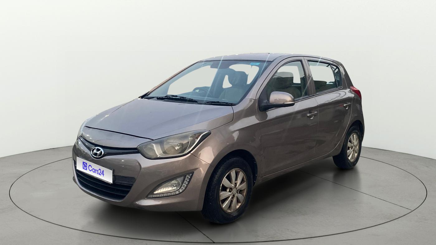 2013 Hyundai i20 ASTA (O) 1.2, Petrol, Manual, 1,26,735 km, Left Front Diagonal