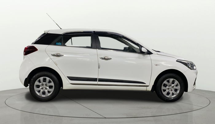2018 Hyundai Elite i20 MAGNA EXECUTIVE 1.2, Petrol, Manual, 55,422 km, Right Side View